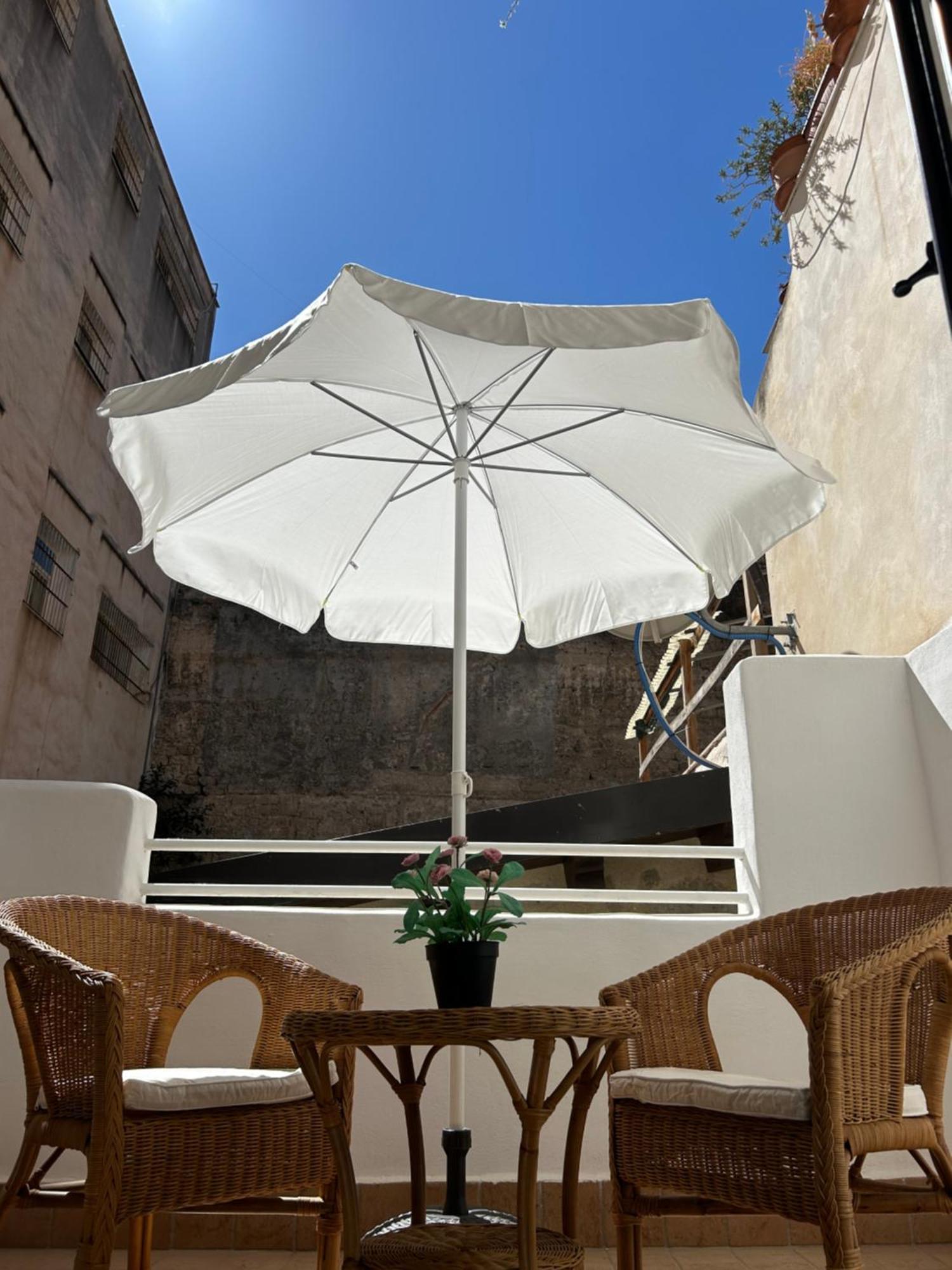Like Home Palermo Exterior foto